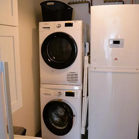 La Veille, Maison Neuve Avec Jardin Casa de Férias *