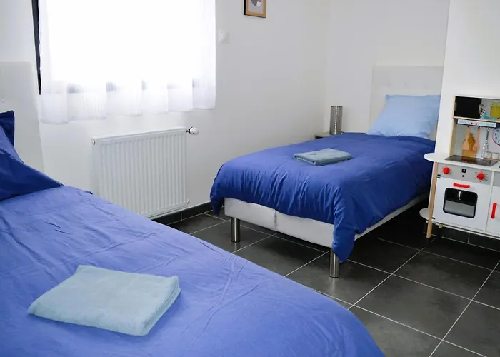 La Veille, Maison Neuve Avec Jardin *