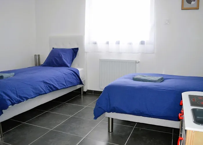 La Veille, Maison Neuve Avec Jardin Casa vacanze