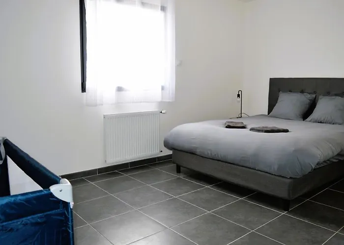 La Veille, Maison Neuve Avec Jardin